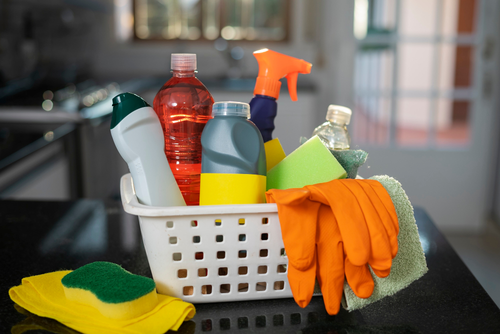 Supply of cleaning materials Image